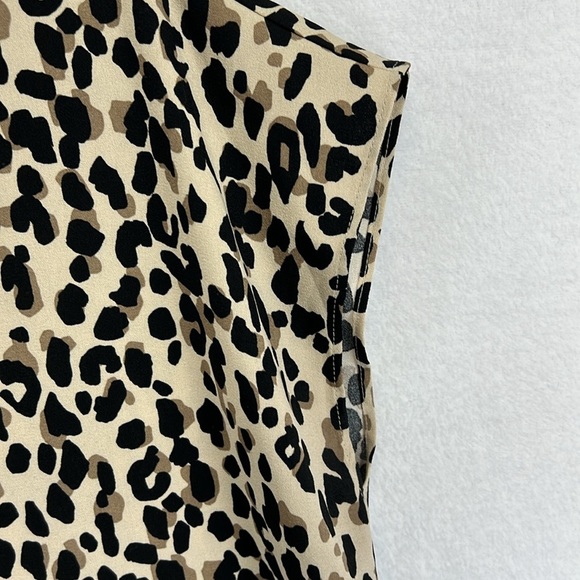 Halogen Women’s Blouse Size Large 100% Polyester Leopard Print Black/Taupe/Tan - Picture 3 of 9